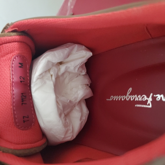 Salvatore Ferragamo Shoes - Picture 6 of 16